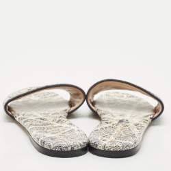 مملوكة مسبقًا Dior Navy Blue Embroidered Canvas Dway Flat Slides Size 39