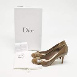 Pre Owned Dior Brown Patent Leather Logo Round Toe Pumps Size 36.5