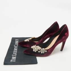 مملوكة مسبقًا Dior Burgundy Velvet Crystals Embellished Pumps Size 38