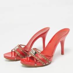 Pre Owned صندل ديور قماش أحمر/بيج وجلد مقاس 40.5