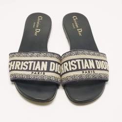 Pre Owned صندل ديور قماش مطرز أزرق كحلي دواي فلات مقاس 39