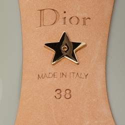 Pre Owned Dior Light Grey Patent Leather Cherie Pointed Toe Pumps Size 38