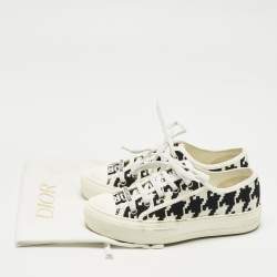 Pre Owned Dior Cream/Back Canvas Walk'n'Dior Lace Up Sneakers Size 35