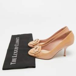 Pre Owned Dior Beige  Patent Leather Logo Round Toe Pumps Size 36