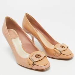 Pre Owned Dior Beige  Patent Leather Logo Round Toe Pumps Size 36