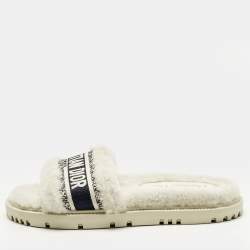 Pre Owned Dior White/Navy Blue Shearling Fur and Logo Canvas Dway Flat Slides Size 38