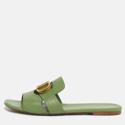 Pre Owned Dior Green Leather 30 Montaigne Flat Sandals Size 38.5