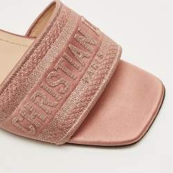 مملوكة مسبقًا صندل سلايد ديور دوي ساتان وردي مقاس 38