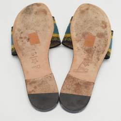 مملوكة مسبقًا صندل سلايد ديور دوي قماش مطرز متعدد الألوان مقاس 40