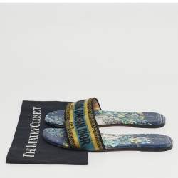 مملوكة مسبقًا صندل سلايد ديور دوي قماش مطرز متعدد الألوان مقاس 40