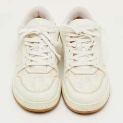 مملوكة مسبقًا حذاء رياضي ديور قماش جلود أبيض/بيج مخروق من الجلد نمط أوبليك مقاس 38