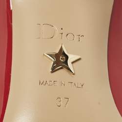 مملوكة مسبقًا Dior Size 37 Red Patent Leather Pointed Toe Slingback Pumps