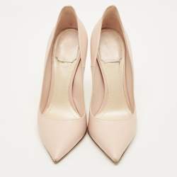 Pre Owned حذاء كعب عالي ديور نوفا جلد كريمي مقدمة مدببة مقاس 36