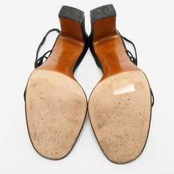 مملوكة مسبقًا صندل ديور سافاري ساتان أسود بحزام خلفي مقاس 38