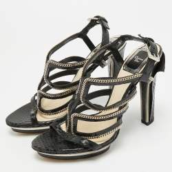 مملوكة مسبقًا صندل ديور سير حول الكاحل بتفاصيل سلسلة جلد بايثون مقاس 37