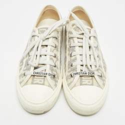 مملوكة مسبقًا Dior Walk'n'Dior Size 39.5 White/Grey Canvas and Rubber Lace Up Sneakers