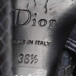 مملوكة مسبقًا حذاء بوت ديور جلد أزرق وجلد الثعبان مفتوح مقاس 36.5