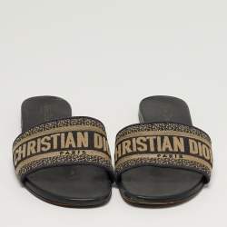 Pre Owned صندل سلايد ديور قماش مطرز أزرق داكن مقاس 40