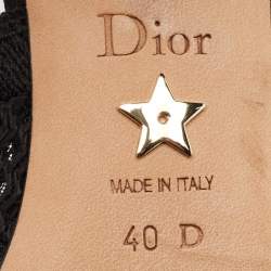 مملوكة مسبقًا Dior J'Adior Size 40 Black/White Knit Fabric Pointed Toe Slingback Pumps