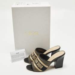 مملوكة مسبقًا Dior Dway Size 36 Black/Beige Embroidered Canvas Slide Sandals