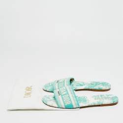 مملوكة مسبقًا صندل ديور دواي ك انفاس أخضر مسطح مقاس 38