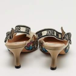 مملوكة مسبقًا حذاء كعب عالي ديور جادور مطبوع متعدد الألوان بكعب خلفي مقاس 36