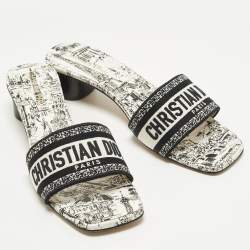مملوكة مسبقًا Dior Dway Size 41 White/Black Embroidered Canvas Slide Sandals