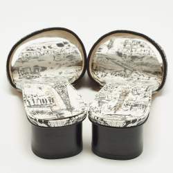 مملوكة مسبقًا Dior Dway Size 41 White/Black Embroidered Canvas Slide Sandals