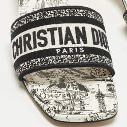 مملوكة مسبقًا Dior Dway Size 41 White/Black Embroidered Canvas Slide Sandals