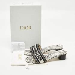 مملوكة مسبقًا Dior Dway Size 41 White/Black Embroidered Canvas Slide Sandals