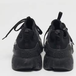 Pre Owned حذاء رياضي ديور دي-كونيكت منخفض العنق نيوبرين وPVC كحلي مقاس 38