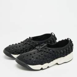 مملوكة مسبقًا حذاء رياضي ديور فيوجن شبك مزخرف بالكريستال الأسود مقاس 39.5