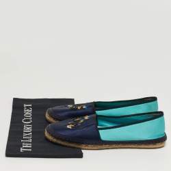 Pre Owned حذاء إسبادريل فلات مطرز بشعار وزهور من الجلد والساتان ثنائي اللون ديور مقاس 37.5