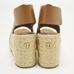 مملوكة مسبقًا Dior Attitude Size 40 Brown Leather Wedge Sandals