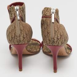 Pre Owned صندل ديور حزام حول الكاحل قماش بني بشعار مونوغرام مقاس 36.5