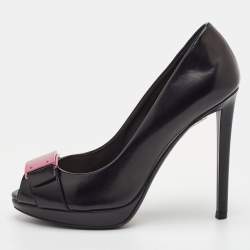 مملوكة مسبقًا Dior Plaque Size 36 Black Leather Peep Toe Pumps