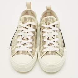 Pre Owned حذاء رياضي ديور والكن ديور دانتيل ب طبقة من الصوف وأقمشة زرقاء بحرية مقاس 37