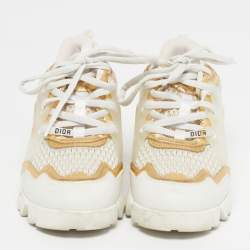 مملوكة مسبقًا Dior D-Connect Size 38 White/Gold Fabric and PVC Low Top Sneakers