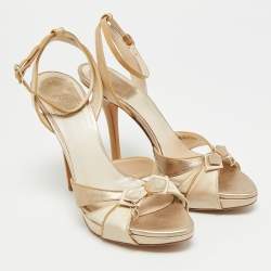 Pre Owned صندل ديور سير كاحل فيونكة ساتان وجلد بيج ميتالك مقاس 37