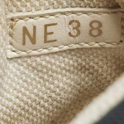 مملوكة مسبقًا حذاء رياضي ديور أيدي جلد أبيض عنق منخفض مقاس 38.5