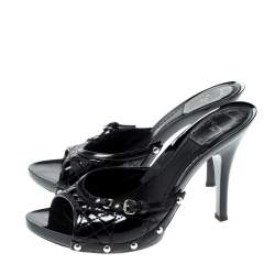 مملوكة مسبقًا صندل ديور سلايد مقدمة مفتوحة تفاصيل إبزيم جلد لامع مبطن أسود مقاس 37.5