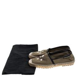 Pre Owned Dsquared2 Khaki Canvas Shell Embellished Espadrille Flats Size 39
