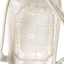 Pre Owned صندل ديور بيدرا مقدمة مفتوحة جلد أبيض و أزرق مقاس 36