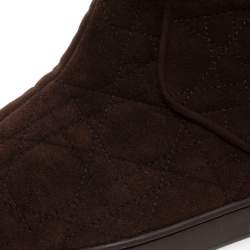 Pre Owned حذاء بوت كاحل ديور "كوزي" بطانة فرو سويدي كاناج بني مقاس 37.5