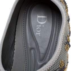 مملوكة مسبقًا حذاء رياضي ديور سليب أون مرصع فيوجن شبك رصاصي مقاس 37