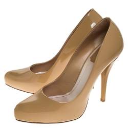 مملوكة مسبقًا Dior Beige Patent Leather Platform Pumps Size 36.5
