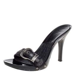 Pre Owned صندل ديور مقدمة مفتوحة إبزيم جلد وكانفاس أسود مقاس 37.5