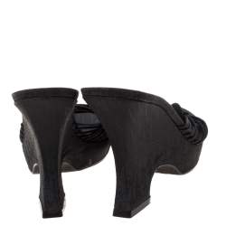 Pre Owned صندل ديور نعل سميك سيور معقودة كانفاس أسود مقاس 38.5