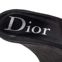 Pre Owned صندل ديور نعل سميك سيور معقودة كانفاس أسود مقاس 38.5