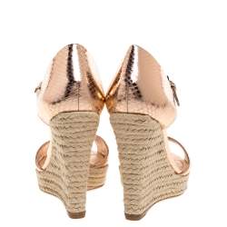مملوكة مسبقًا Dior Metallic Bronze Python Embossed Leather Wedge Espadrille Ankle Strap Sandals Size 39
